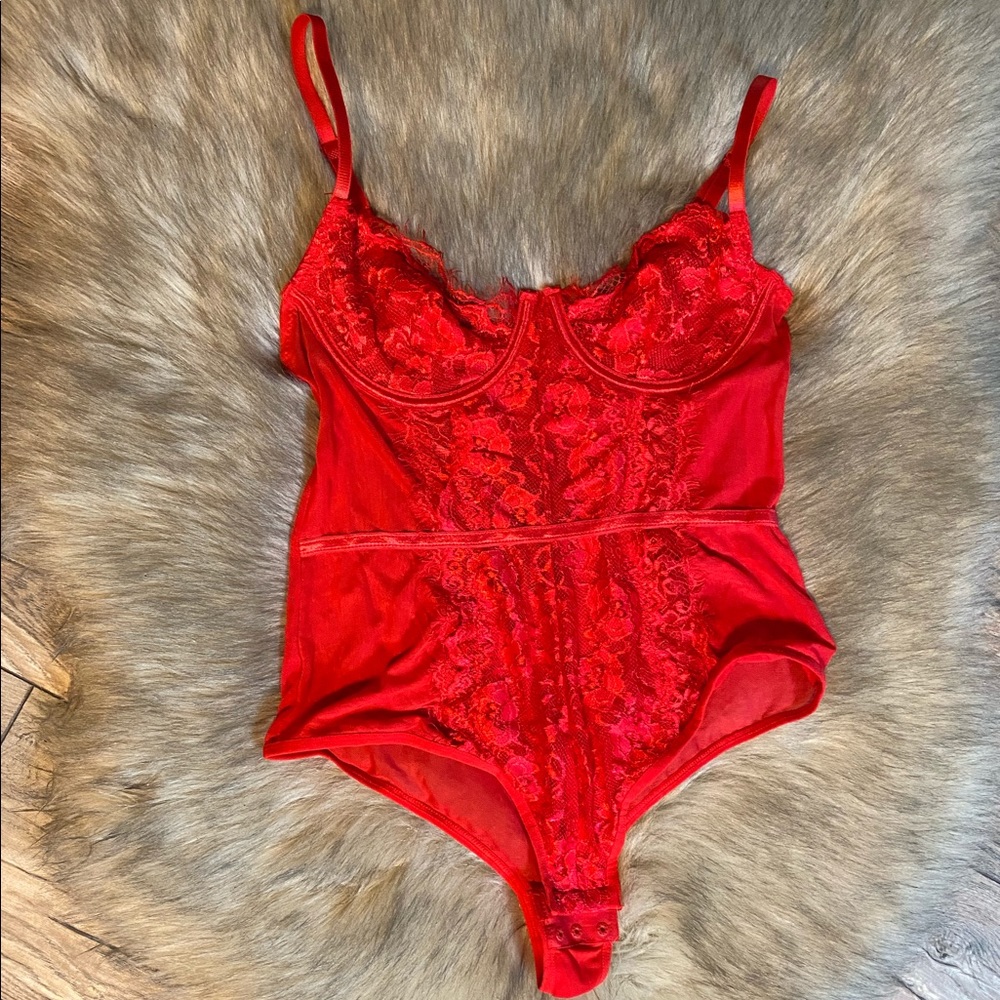 Fashion Nova somebody to love lace teddy